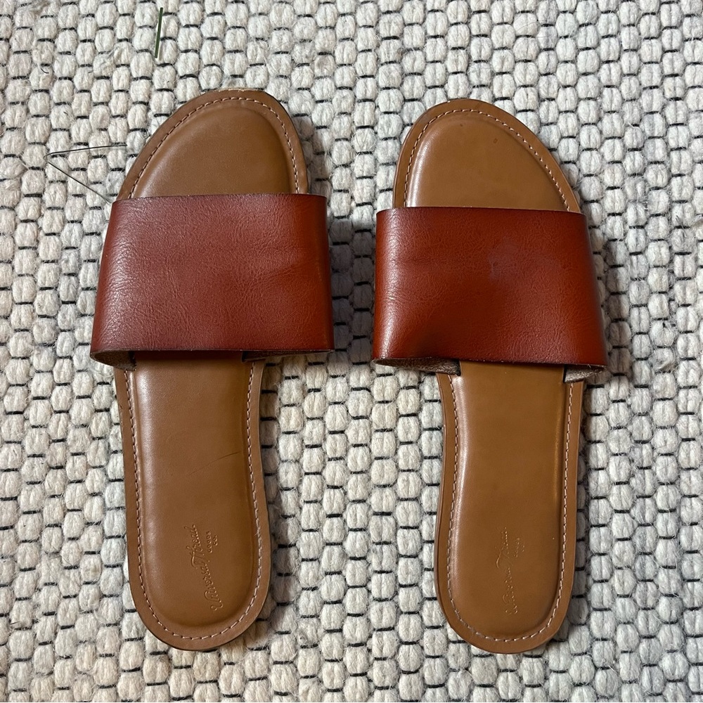 Universal Thread Goods Co. Slide Sandals